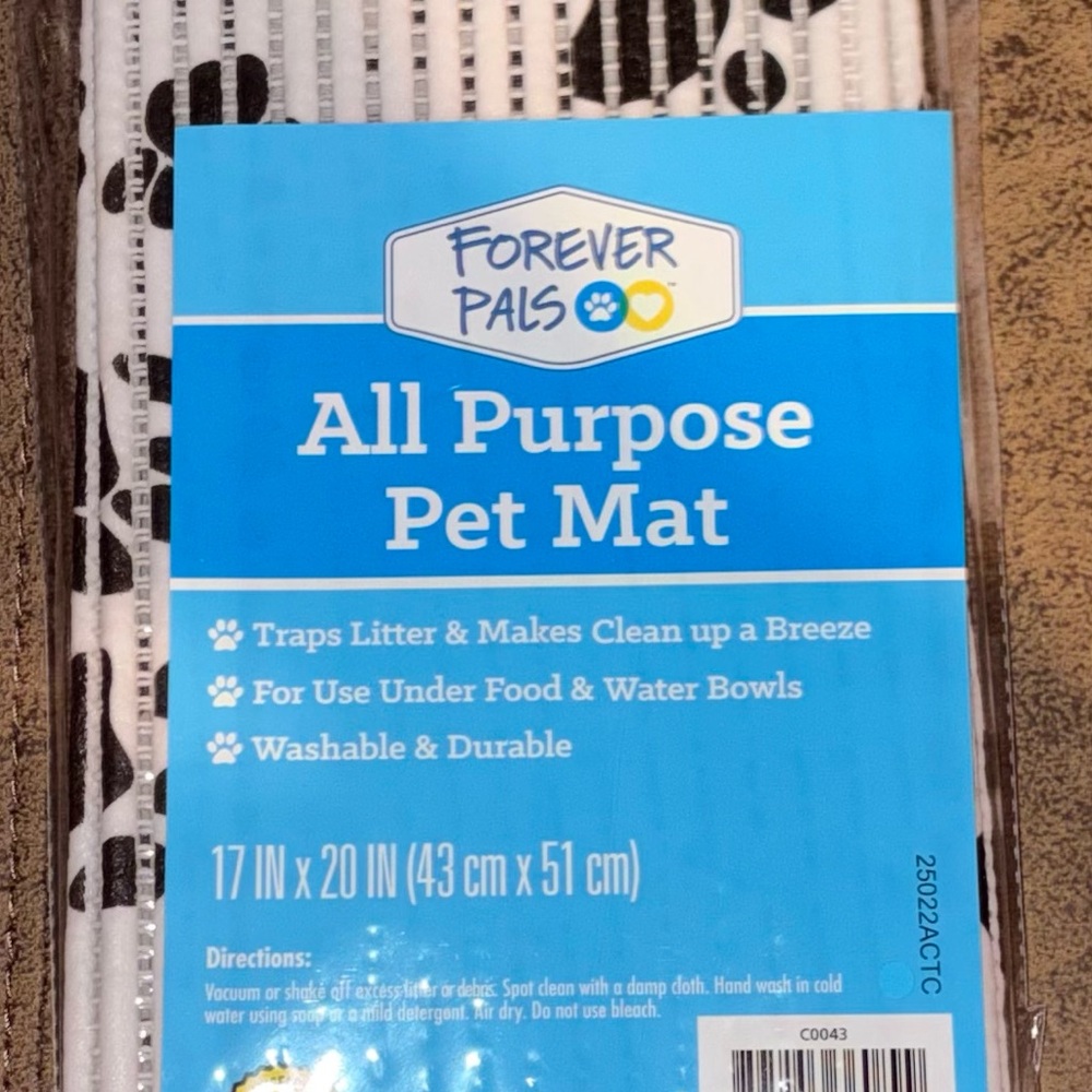All Purpose Pet Mat - Black & White Paws - NEW